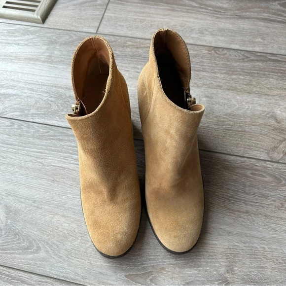Zara  Trafaluc Tan Suede Block Heel Ankle Boots - Picture 3 of 13